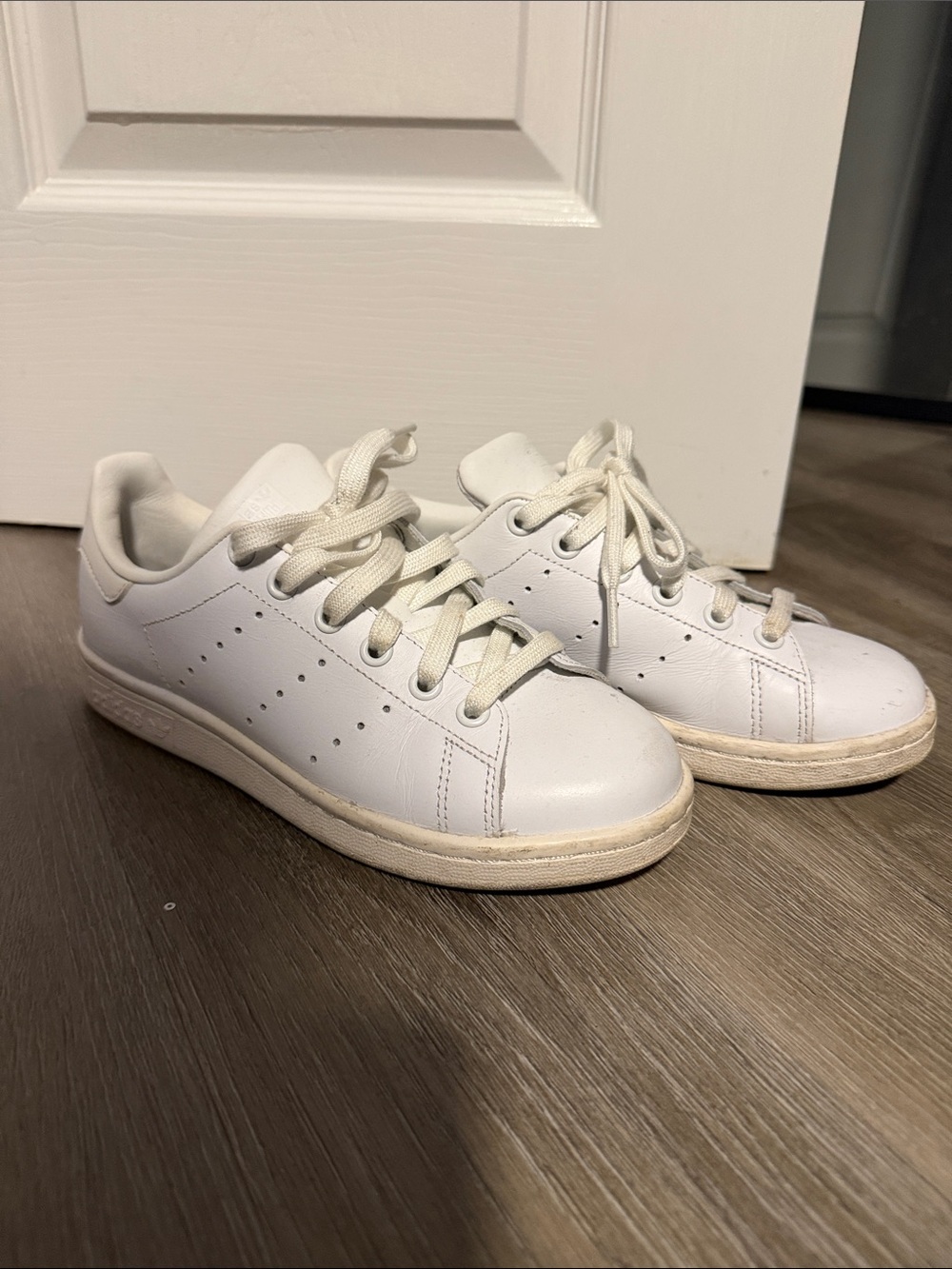 ADIDAS White Leather Sneakers - Casual Everyday Shoes